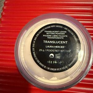 Brand NEW Laura Mercier Translucent Loose Setting Powder